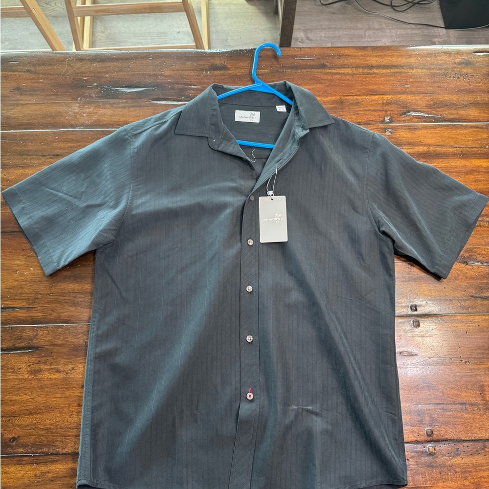 Men's Black Short Sleeve Golf  Shirt